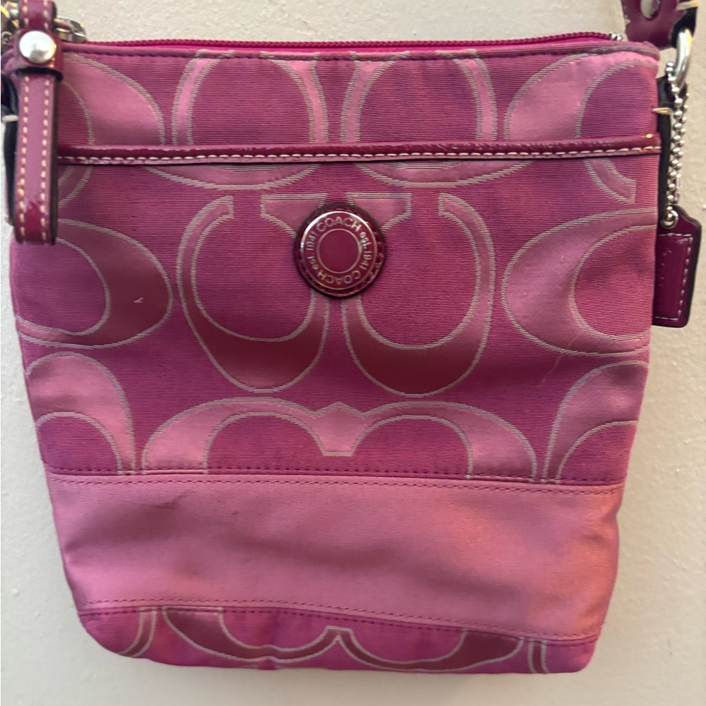 Coach crossbody (authentic)